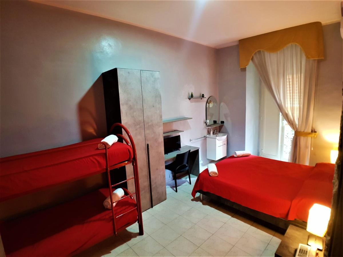 Hotel Ginevra Naples Exterior photo